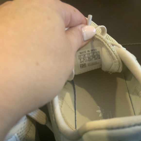 adidas Flashback  Womens  Sneakers, size 7 , - Picture 5 of 7